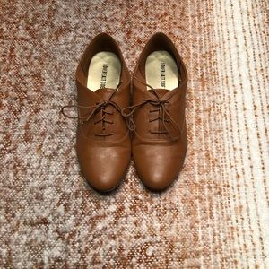 Lower East Side Women’s Lace-Up Loafers